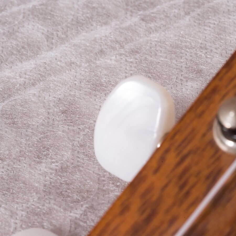 Der weiche Vliesstoff auf der Beutelinnenseite schmiegt sich sanft an Ihr Produkt an Der weiche Vliesstoff auf der Beutelinnenseite schmiegt sich sanft an Ihr Produkt an