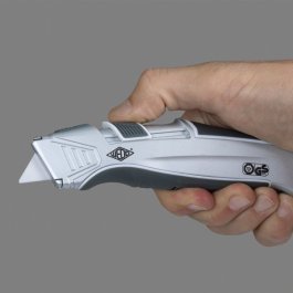 Safety-Cutter Alu mit Keramikklinge Safety-Cutter Alu mit Keramikklinge