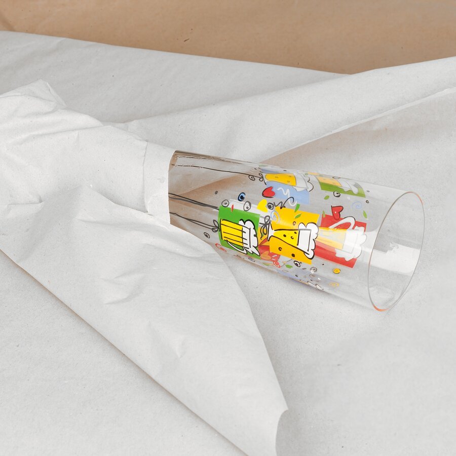 Schützt zuverlässig zerbrechliche Waren Glas eingewickelt in Seidenpapier