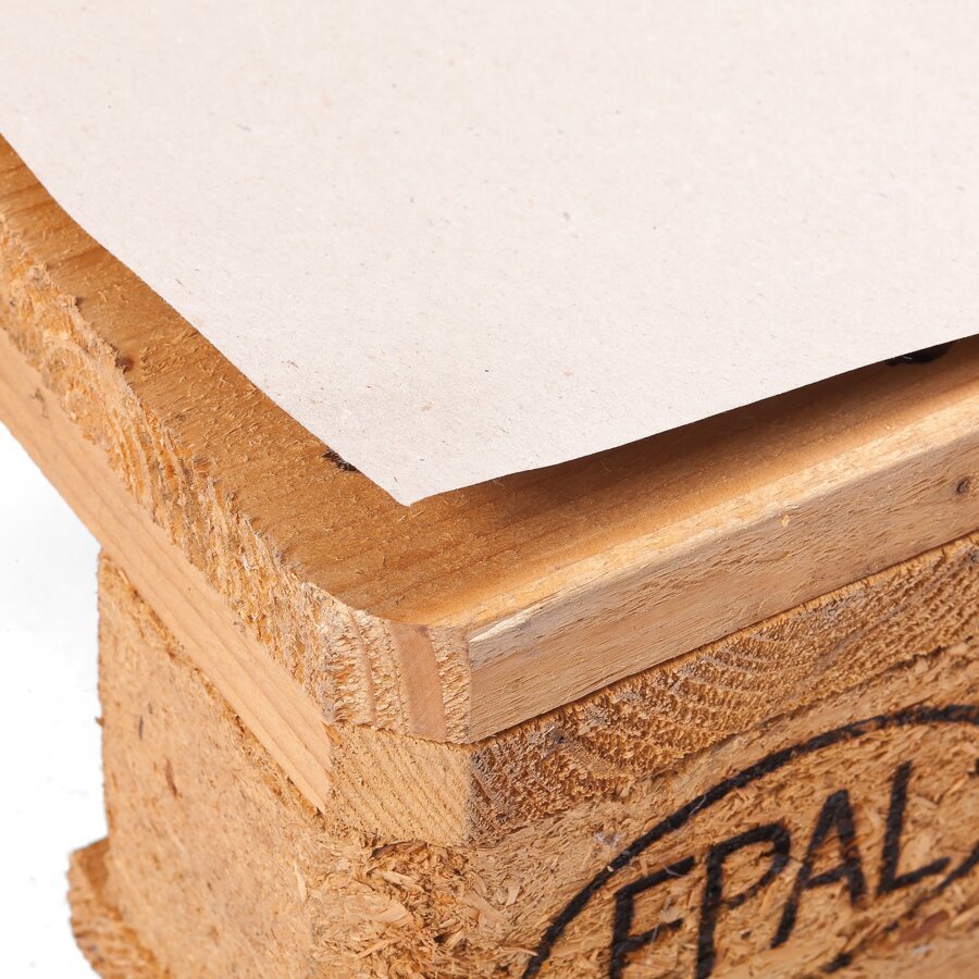 Zwischenlage aus Schrenzpapier Zwischenlage aus Schrenzpapier