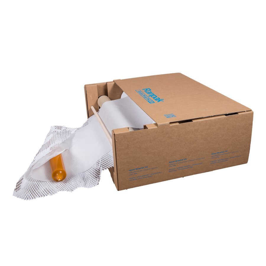 Das gestanzte Kraftpapier wird zusammen mit dem Seidenpapier aus der ExBox gezogen Das gestanzte Kraftpapier wird zusammen mit dem Seidenpapier aus der ExBox gezogen